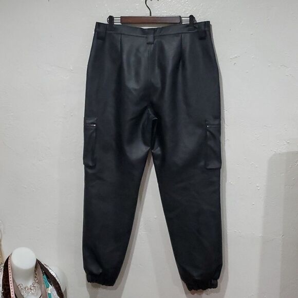 Kancan High Rise Faux Leather Cargo Joggers Size 30 - Picture 11 of 15